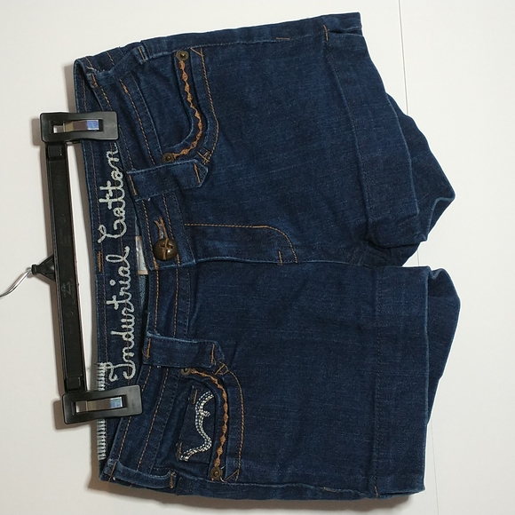 INDUSTRIAL COTTON JEAN SHORTS size 5 Juniors Women's Like New Indigo Blue - Picture 1 of 10